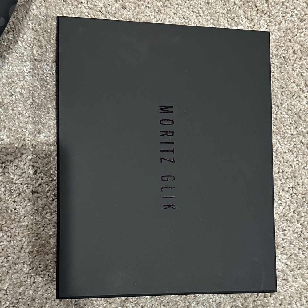 Moritz Glik Black Box